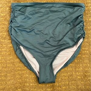 Albion Fit Swim bottoms